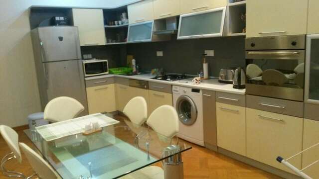 Апартаменты Sahil Apartment Баку-10